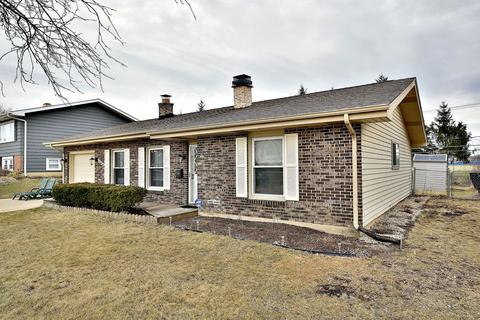 1555 Fairfield Ln, Hoffman Estates, IL 60169 photo 2