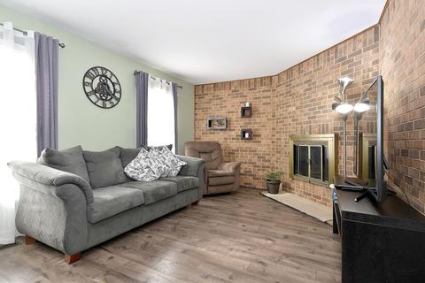 1555 Fairfield Ln, Hoffman Estates, IL 60169 photo 6