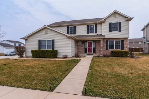 300 Gambel Ct, Normal, IL 61761 photo 2