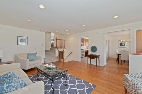 236 Valley View Dr, Wilmette, IL 60091 photo 3