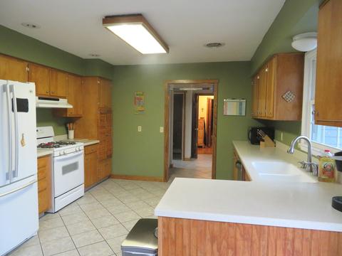 602 E Locust St, Tolono, IL 61880 photo 15