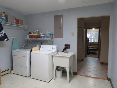 602 E Locust St, Tolono, IL 61880 photo 9