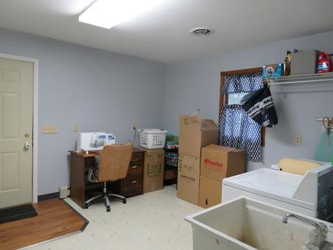 602 E Locust St, Tolono, IL 61880 photo 8