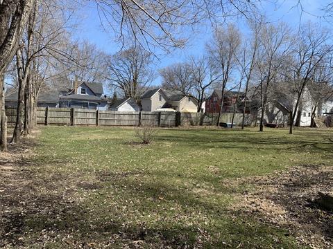 816 Maple Ave, Belvidere, IL 61008 photo 37