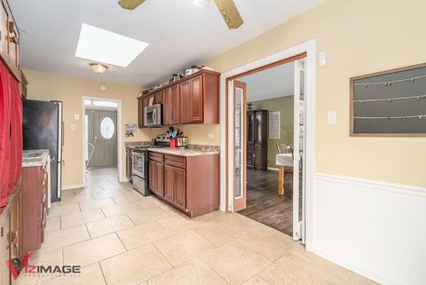52 Monee Rd, Park Forest, IL 60466 photo 9