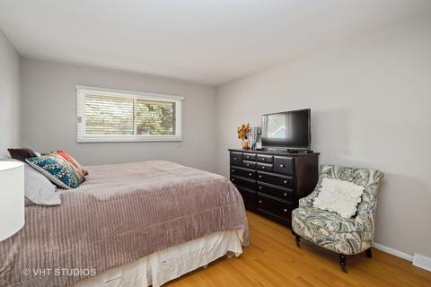 1806 E Aztec Ln, Mount Prospect, IL 60056 photo 15