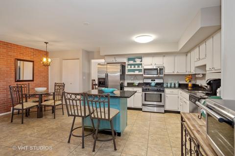 1806 E Aztec Ln, Mount Prospect, IL 60056 photo 9