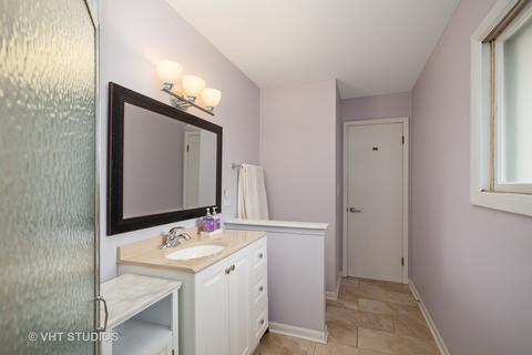 1806 E Aztec Ln, Mount Prospect, IL 60056 photo 19