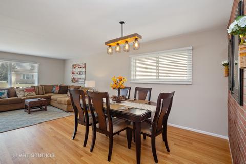 1806 E Aztec Ln, Mount Prospect, IL 60056 photo 7