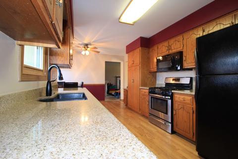 6501 Peyla Ln, Plainfield, IL 60586 photo 5