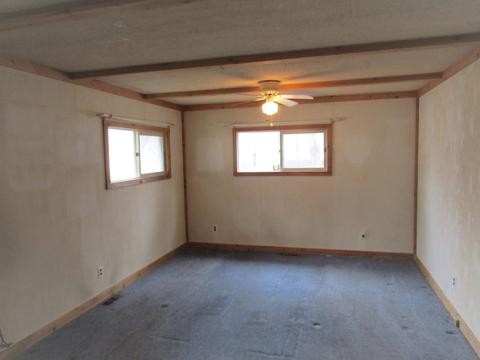 715 E Jackson St, Morris, IL 60450 photo 9