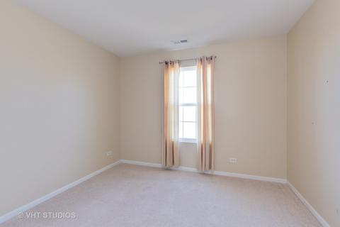 2634 Williamsburg Dr, Algonquin, IL 60102 photo 8