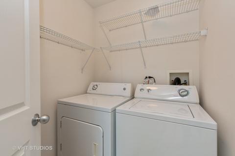 2634 Williamsburg Dr, Algonquin, IL 60102 photo 10