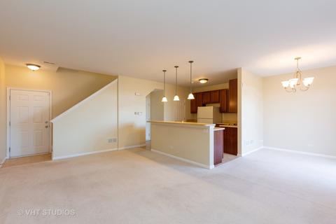 2634 Williamsburg Dr, Algonquin, IL 60102 photo 3