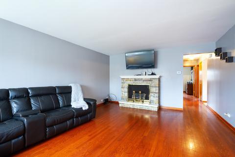 3665 153rd Pl, Midlothian, IL 60445 photo 3