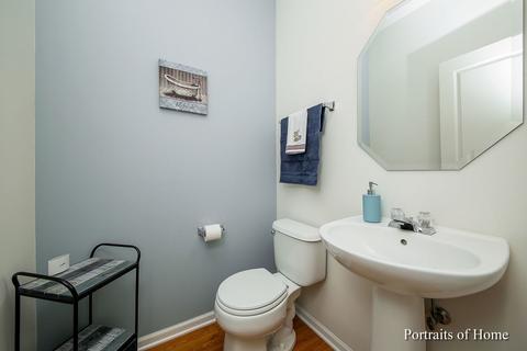 2 Riverdale Ct, Algonquin, IL 60102 photo 11