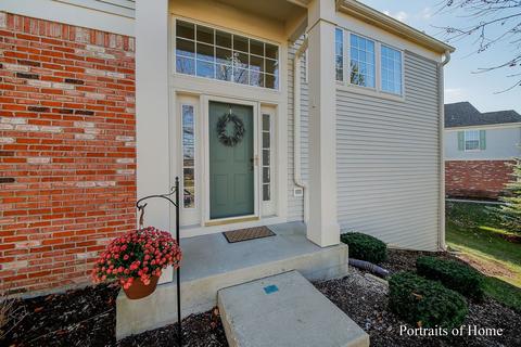 2 Riverdale Ct, Algonquin, IL 60102 photo 1