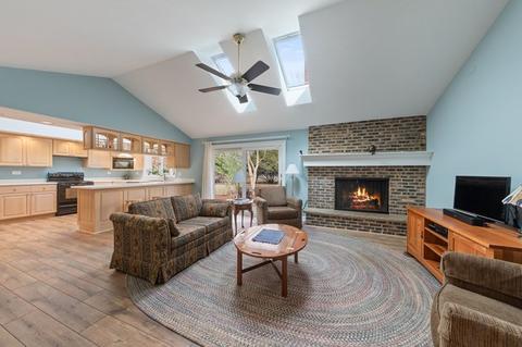198 River Dr, Trout Valley, IL 60013 photo 9