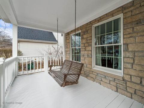26 W074 Jerome Ave, Wheaton, IL 60187 photo 2