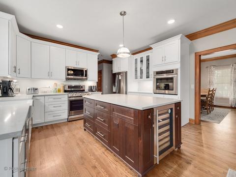 26 W074 Jerome Ave, Wheaton, IL 60187 photo 4