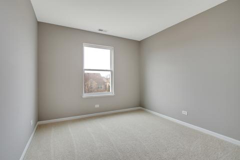 388 Comstock Dr, Elgin, IL 60124 photo 25