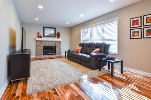 44 Forestview Ln, Aurora, IL 60502 photo 7