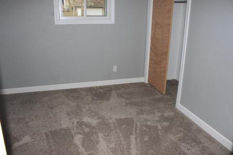 604 E 5th St, Rock Falls, IL 61071 photo 8