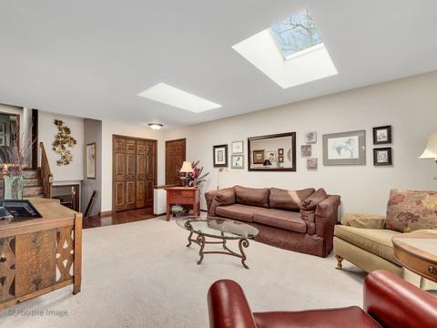 1303 S Williston St, Wheaton, IL 60189 photo 5