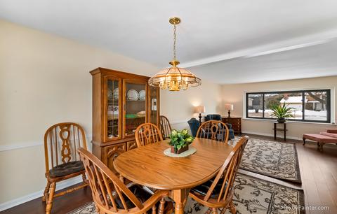 117 Springbrook Ct, Mchenry, IL 60050 photo 9