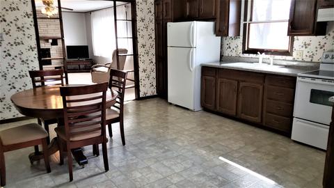 306 N 2nd St, Secor, IL 61771 photo 3