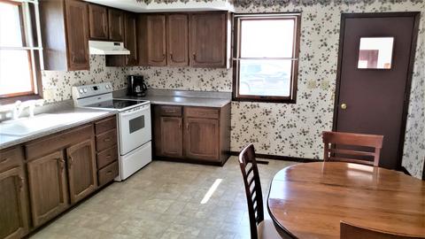 306 N 2nd St, Secor, IL 61771 photo 4
