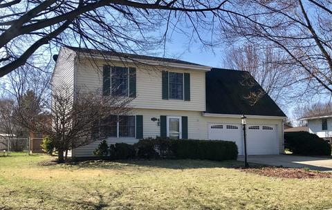1002 Oakcrest Dr, Rantoul, IL 61866 photo 1