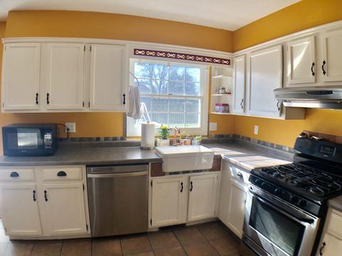 1002 Oakcrest Dr, Rantoul, IL 61866 photo 3