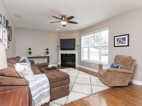 1128 Campbell Ave, Wheaton, IL 60189 photo 9
