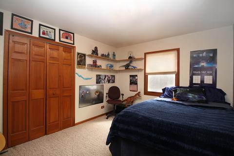 9 N040 Lilly St, Elgin, IL 60124 photo 24