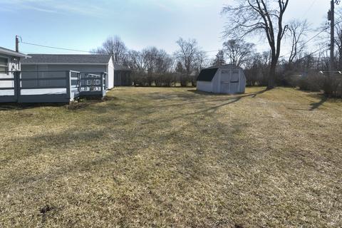 2805 Saint James St, Rolling Meadows, IL 60008 photo 5