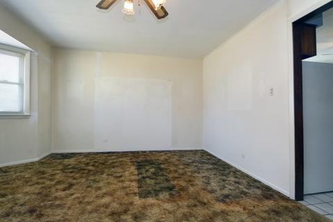 2805 Saint James St, Rolling Meadows, IL 60008 photo 8