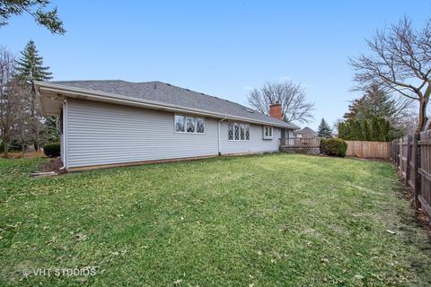 1731 Carlson Ln, Wheaton, IL 60187 photo 17