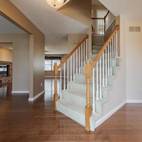 3101 Copper Creek Rd, Bloomington, IL 61704 photo 2