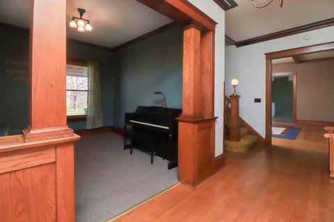 506 3rd St E, Delavan, IL 61734 photo 5