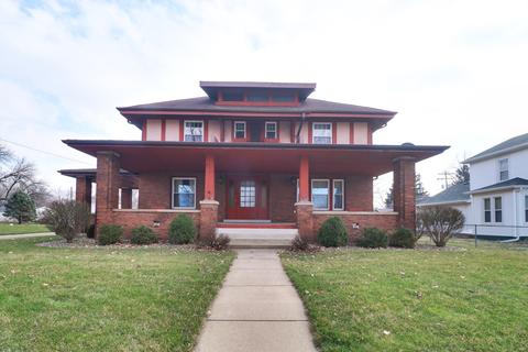 506 3rd St E, Delavan, IL 61734 photo 1