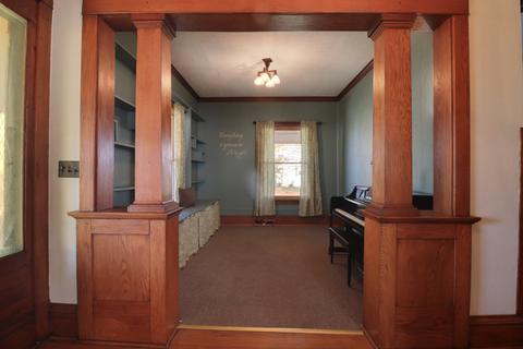 506 3rd St E, Delavan, IL 61734 photo 7