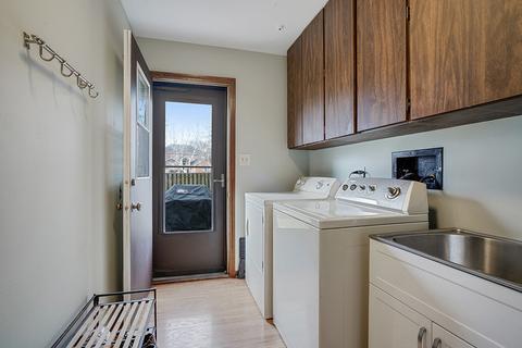 2464 Hampton Ln, Northbrook, IL 60062 photo 20