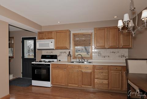 1703 Low Ave, Mchenry, IL 60050 photo 7