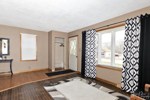 1703 Low Ave, Mchenry, IL 60050 photo 4
