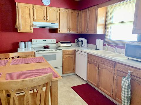 2705 Marquette Rd, Peru, IL 61354 photo 7