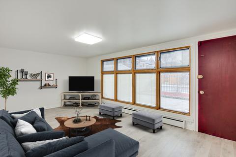 1379 E 55th Pl, Chicago, IL 60637 photo 23