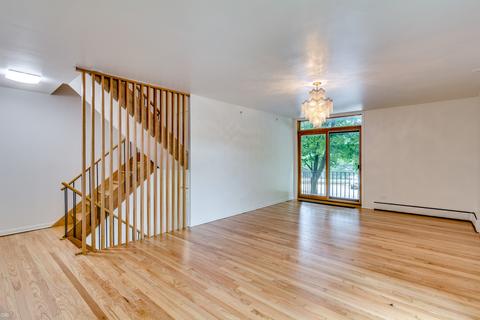 1379 E 55th Pl, Chicago, IL 60637 photo 7