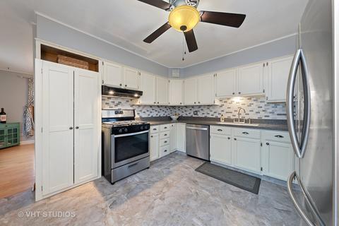 2316 Bluebird Ln, Rolling Meadows, IL 60008 photo 5