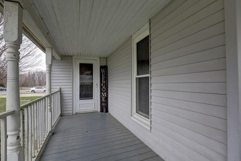 501 E Lincoln Ave, Ogden, IL 61859 photo 5